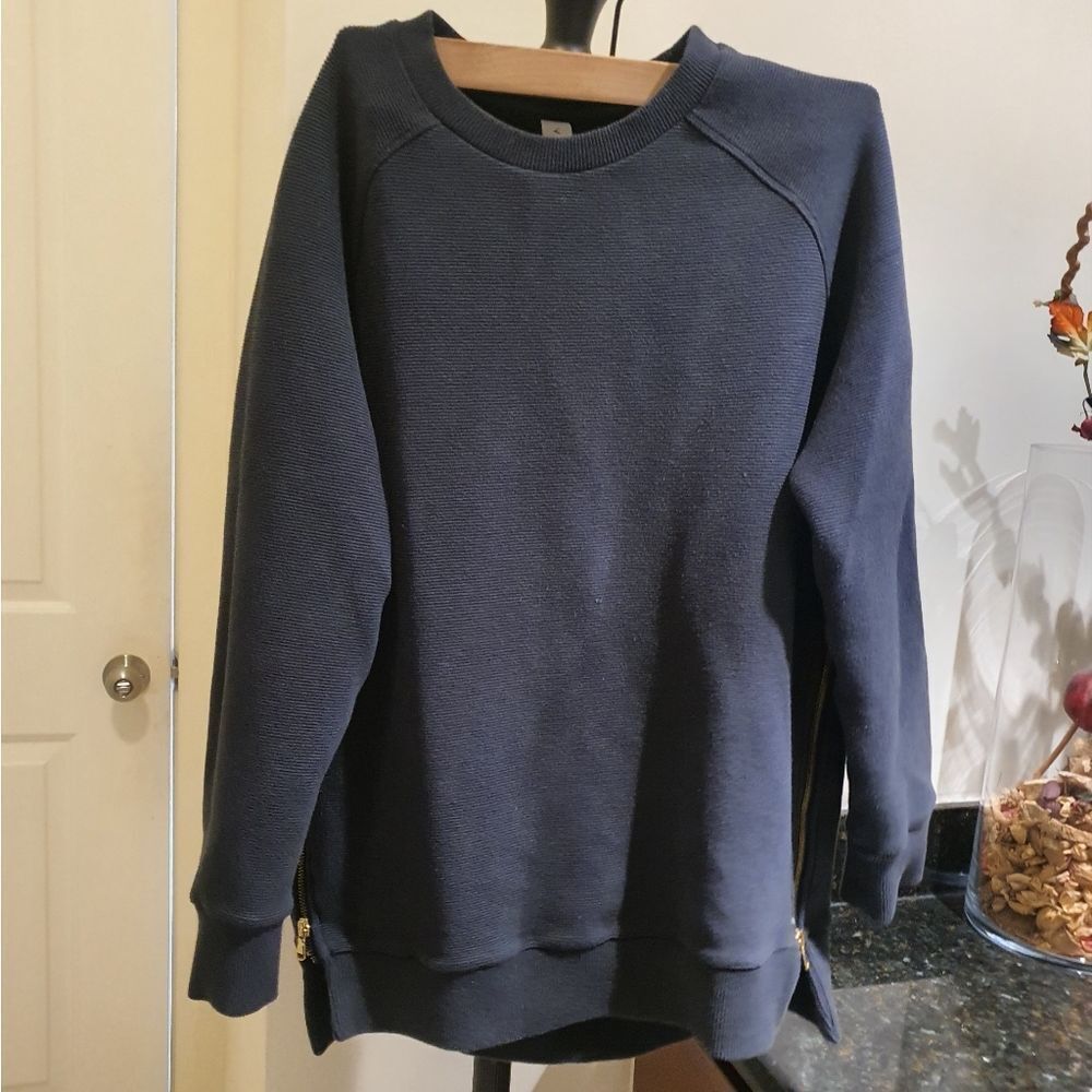 Varley Black Ribbed Sweatshirt Top/Tunic Gold Side Zippers Small